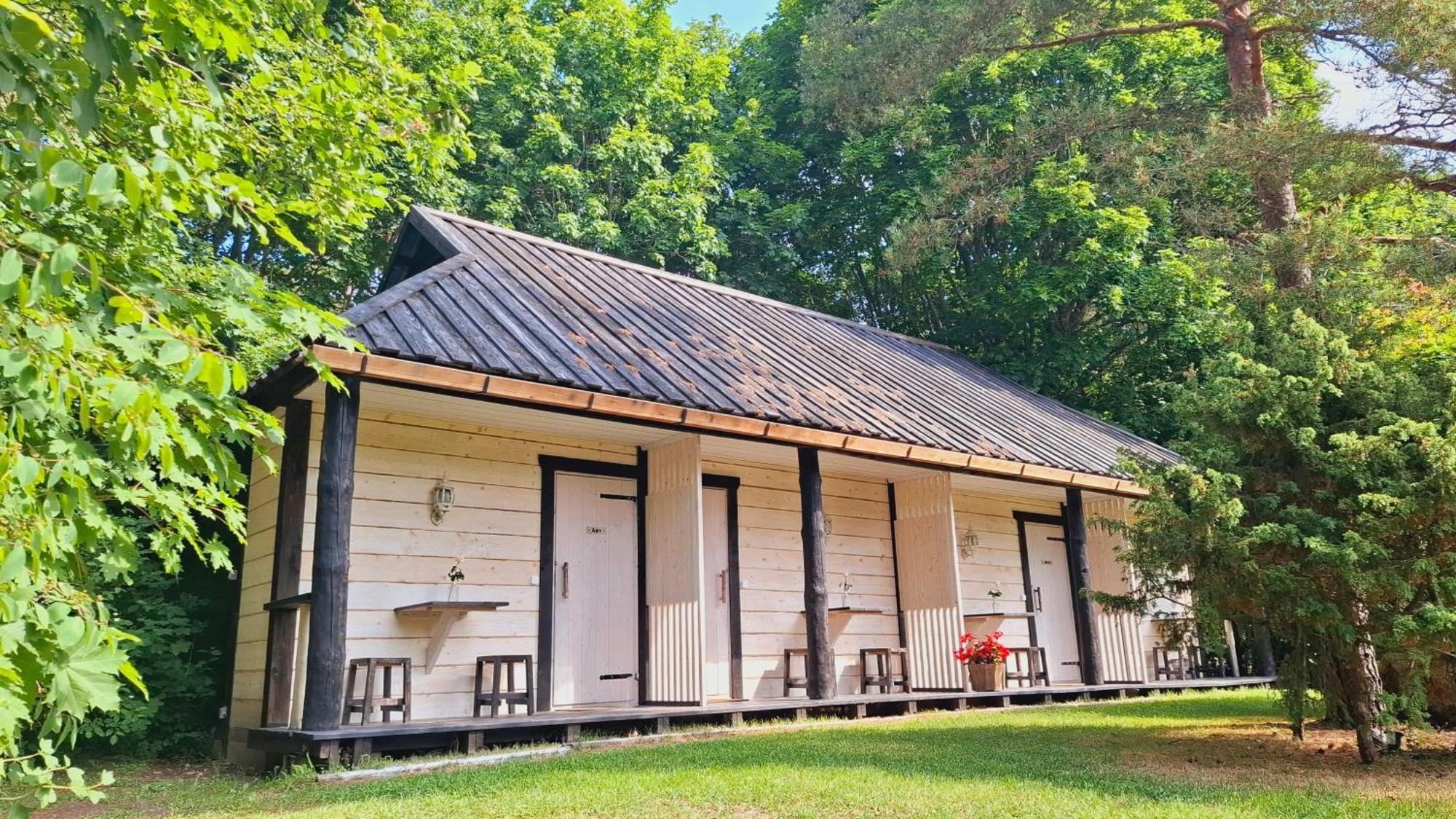 Kardoni Puhkelaager Tornimae Luaran gambar